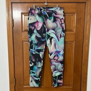 J Brand Multicolor Floral Pants Size 31